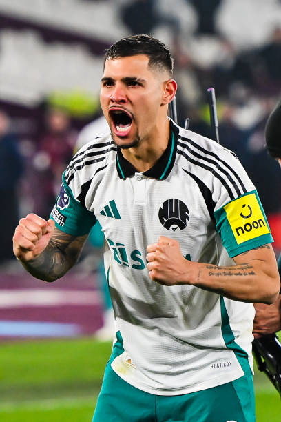 明是无与伦 明是无与伦